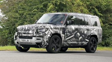 Land Rover Defender 130