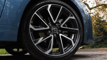 Toyota Corolla hybrid Long term - wheel