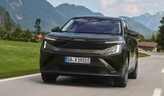 Skoda Peaq 2026 - full front
