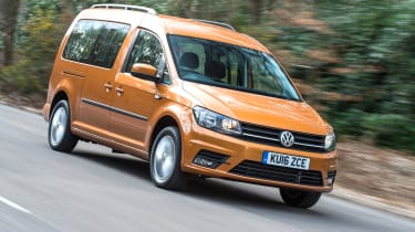 Volkswagen Caddy Maxi Life TSI 2016 - front tracking