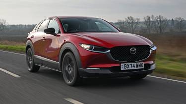 Mazda CX-30 - front tracking