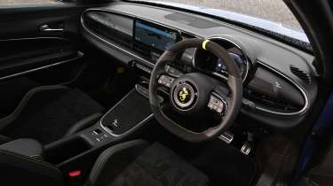 Abarth 600e Scorpionissima - front interior 