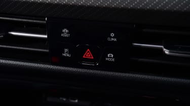 Volkswagen Golf Black Edition - interior detail