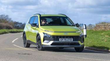 Hyundai Bayon - front cornering