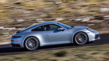 Porsche 911 - side action