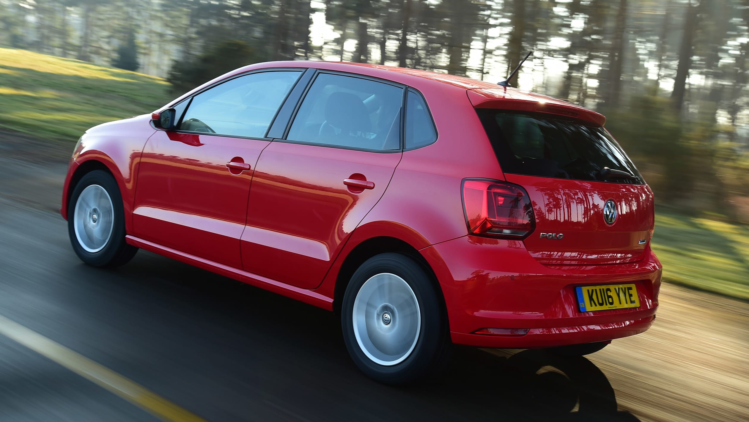 Kia Rio vs Volkswagen Polo vs Suzuki Baleno - pictures | Auto Express