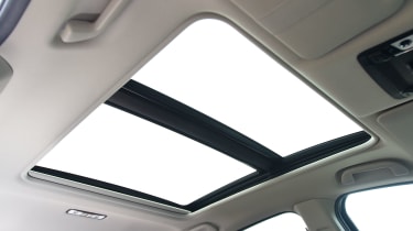 Honda HR-V - panoramic sunroof