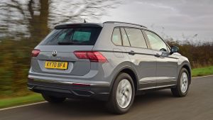 VW%20Tiguan%20vs%20Renault%20Kadjar%20rear.jpg