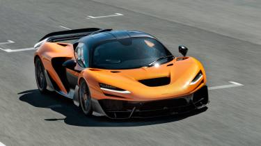 McLaren W1 - front action
