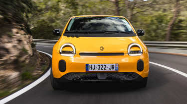 Renault Twingo - full front