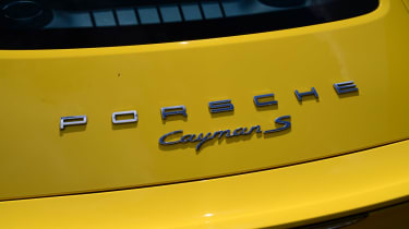 2014 Porsche Cayman badge