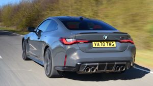 BMW M4 Competition - rear tracking