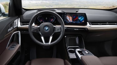 BMW iX1 - dash