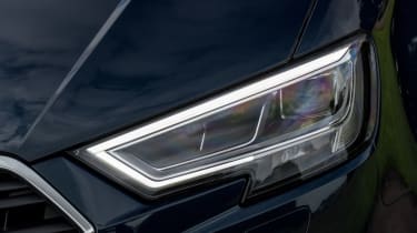 Audi A3 TFSI 2016 - headlight