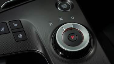Kia Sportage - transmission