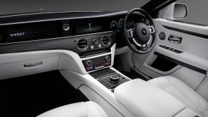 Rolls-Royce%20Ghost%202020%20-32.jpg