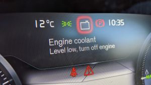 Volvo XC40 Recharge T5 long termer - first report coolant warning
