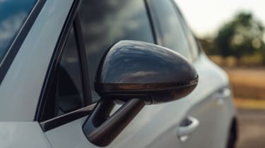 Porsche Macan T - door mirror