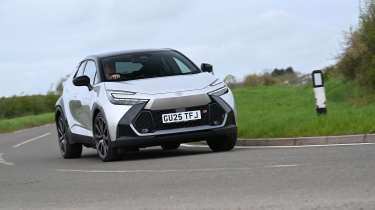 Toyota C-HR - front cornering
