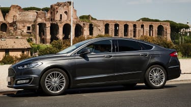 New Ford Mondeo Vignale Review Auto Express