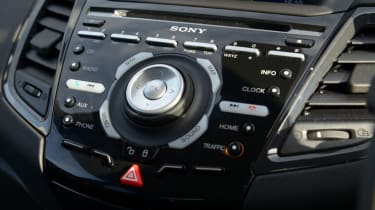 Used Ford Fiesta Mk7 - stereo