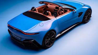 Aston Martin Vantage Roadster - rear