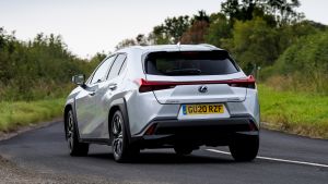 Lexus%20UX%20250%20h%20review-7.jpg