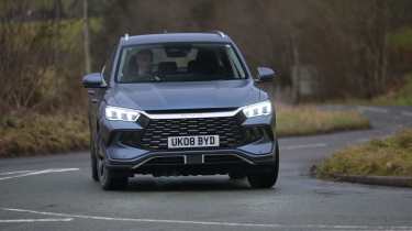 BYD Sealion 5 DM-i Design - front cornering