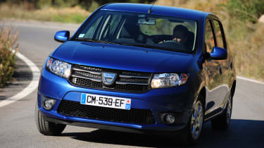 Dacia Sandero front cornering