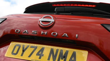 Nissan Qashqai - rear tail light