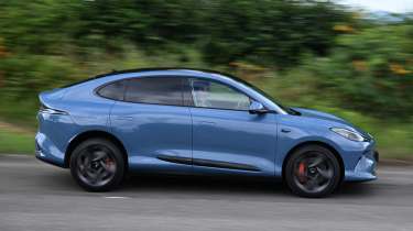MG IM6 - side