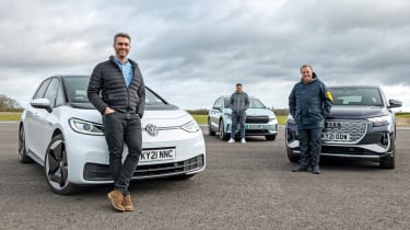 Richard Ingram, Steve Walker and Steve Fowler with the Volkswagen ID.3, Skoda Enyaq and Audi Q4 e-tron 