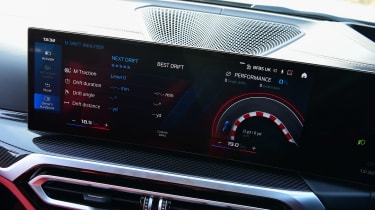 BMW M3 Touring Competition - touchscreen