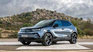 Vauxhall Mokka GSE 2025 - front static