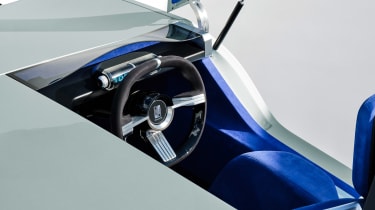 Triumph TR25 by Makkina concept - interior