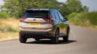 Nissan X-Trail - rear action