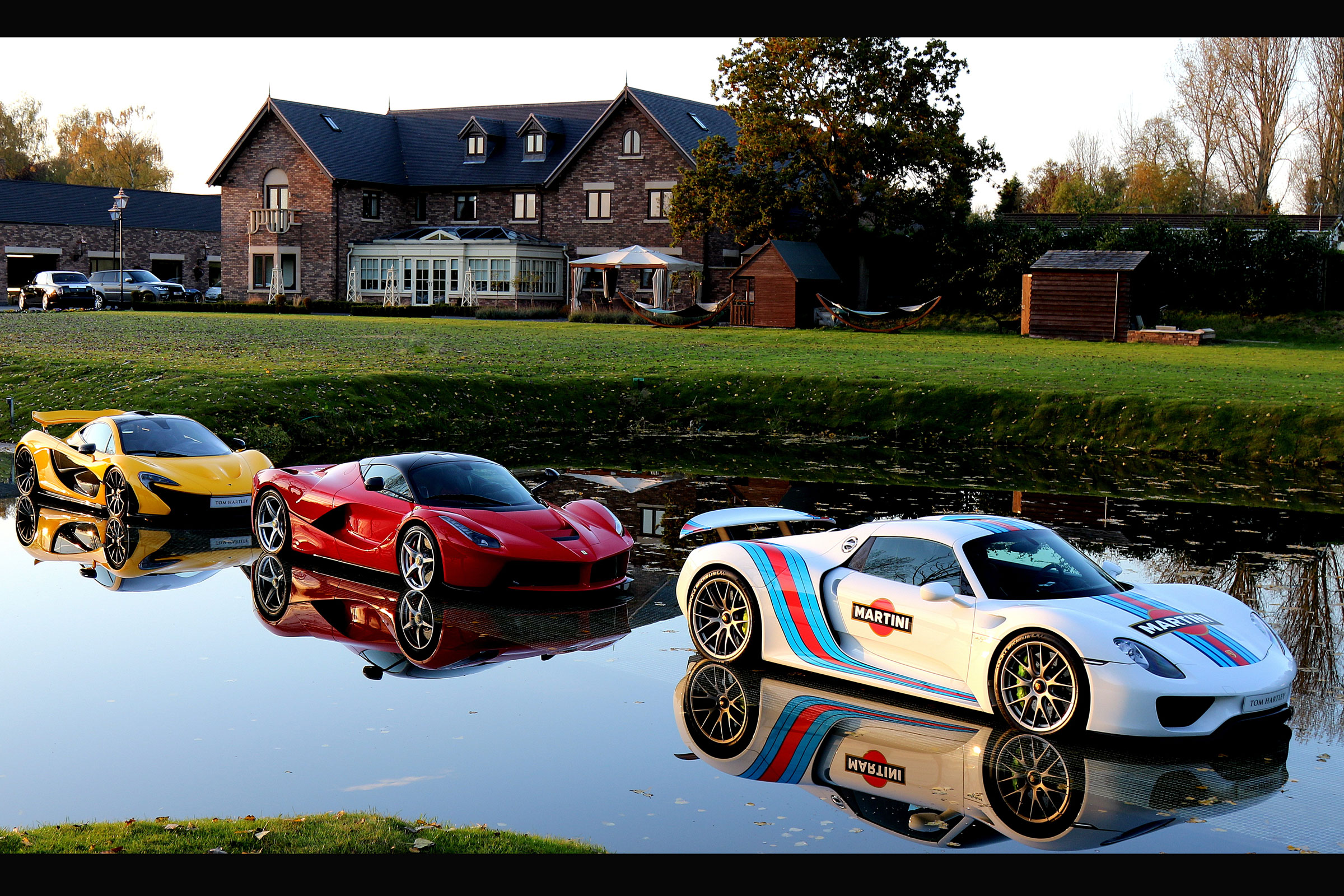 Supercars 'walk on water' with dealer's amazing floating 