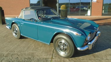 Triumph TR5 front quarter