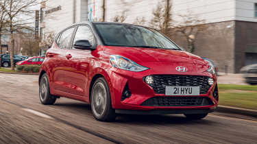 Hyundai i10 - front tracking