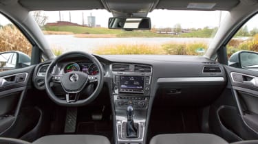 Volkswagen Golf Plug-in hybrid 2014 interior