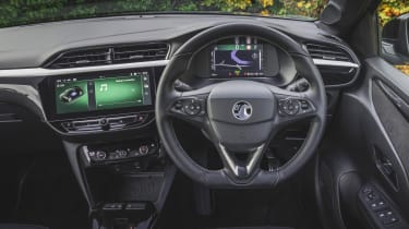 Vauxhall Corsa Electric facelift - steering wheel and screens