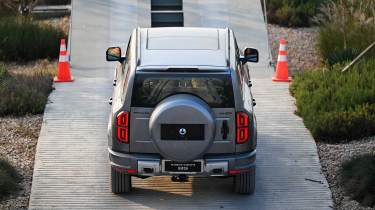 Denza B5 - rear overhead