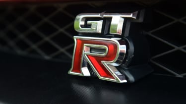 Nissan GT-R 2013 badge