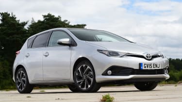 Toyota Auris - front static