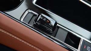 Skoda Enyaq iV 80 - centre console