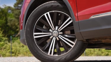 Mazda CX-5 vs Skoda Kodiaq vs VW Tiguan - Volkswagen Tiguan wheel