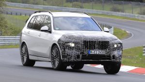 BMW X7 spy shot - front