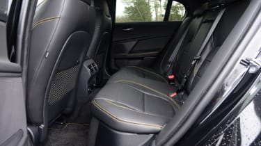 Jaguar XE 300 Sport - rear seats