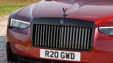 Rolls-Royce Black Badge - grille
