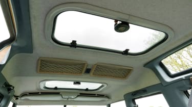 Land Rover Discovery Mk1 - sunroofs